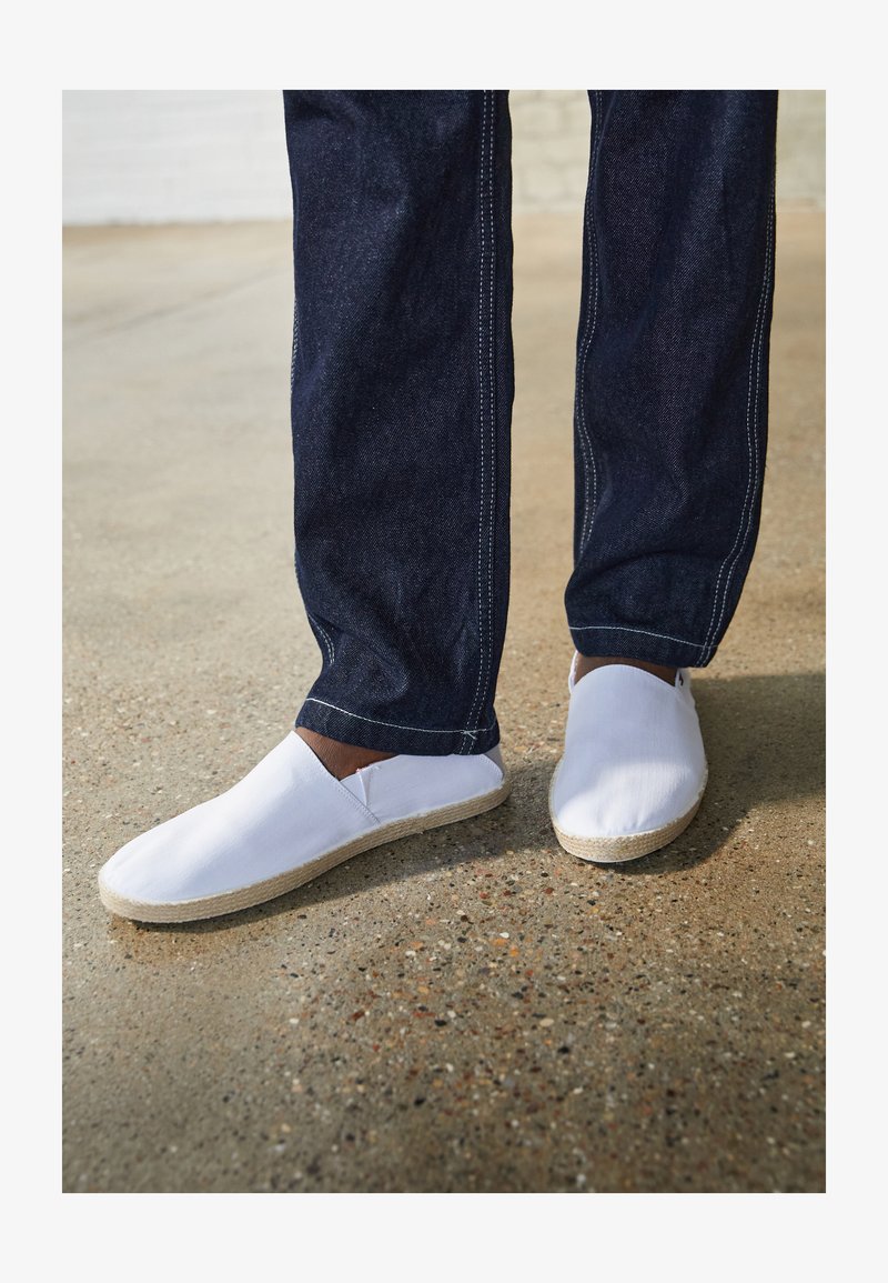 Easy summer slip on tommy hilfiger Clearance