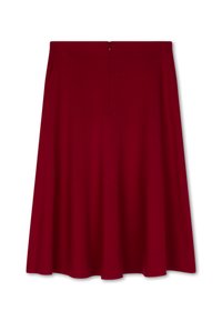 Een knielange, uitlopende rok van effen bordeauxrood stof, met een verborgen ritssluiting aan de achterkant en een gladde, matte textuur.