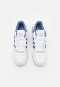 adidas Originals FORUM LOW CLASSIC - Sapatilhas - footwear white/crew blue/cloud white