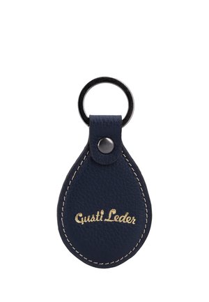 Dunkelblauer Leder-Schlüsselanhänger mit Metallring und Druckknopf, genähte Kanten und goldener Aufschrift "Gusti Leder" vorne.