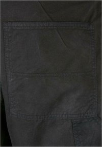 Urban Classics DOUBLE KNEE CARPENTER - Šortky - black
