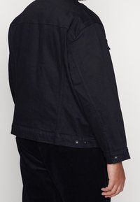 Levi's® Plus Farkkutakki - black denim