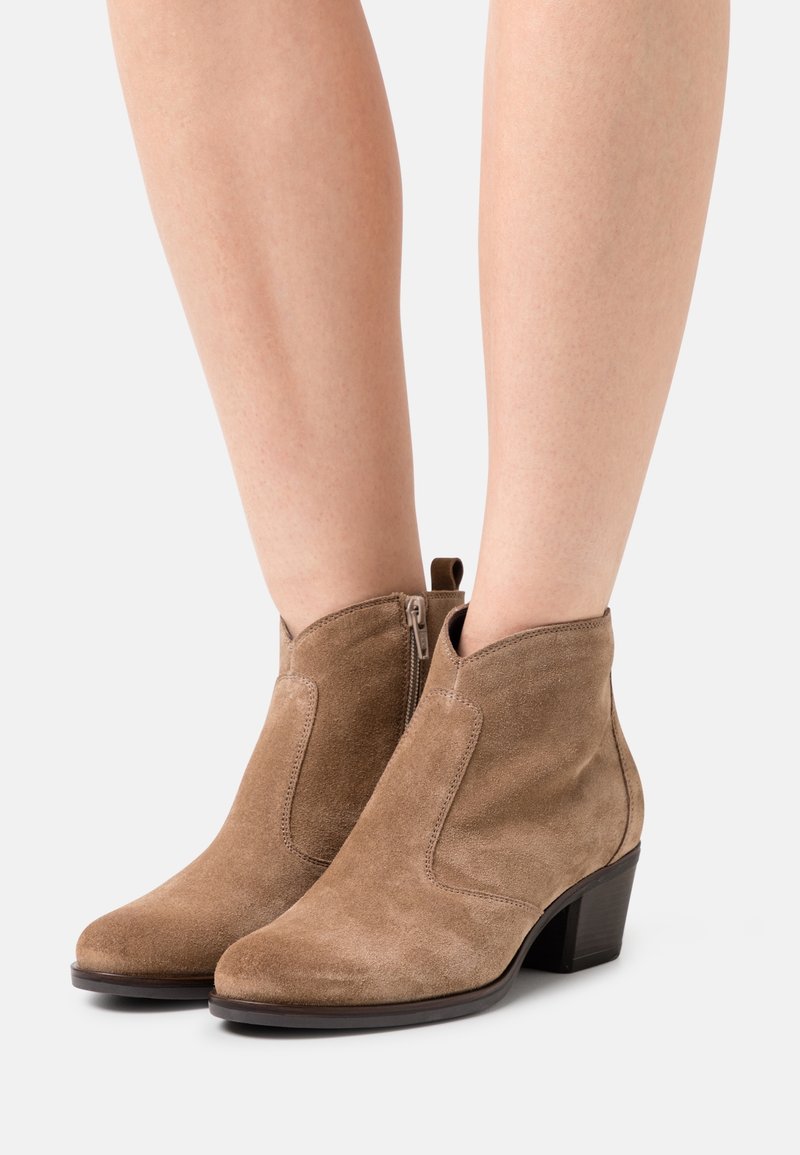 Anna Field Botines camperos - sand