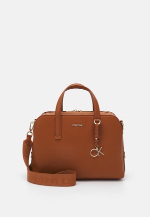 MUST TOTE - Torebka - cognac