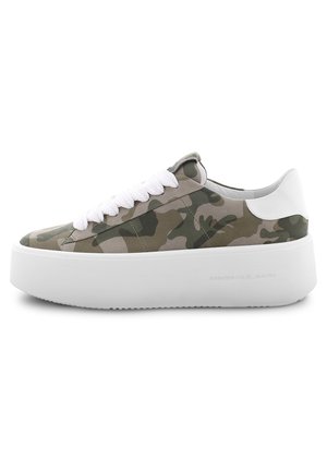 Baskets basses - khaki