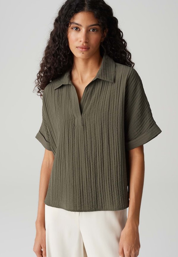 LOOSE FIT CRINKLE - Bluse - olive leaf