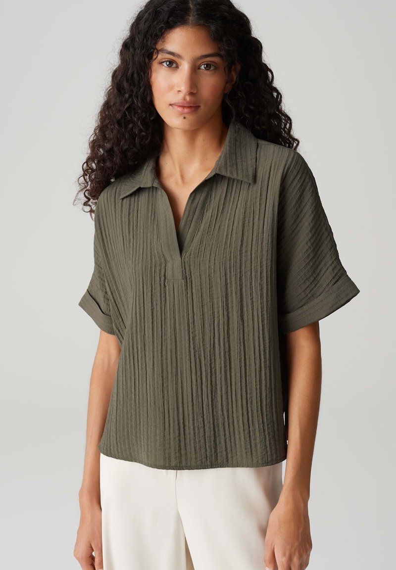 OPUS - LOOSE FIT CRINKLE - Blouse - olive leaf, Enlarge