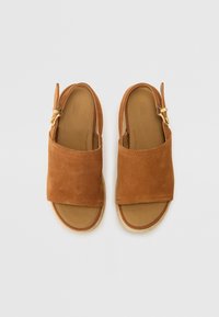 FitFlop Platåsandaler - brown