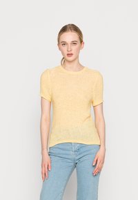 ONLY ONLSUNNY - T-shirt básica - straw