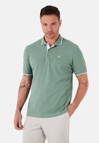 Poloshirt - apple green-white