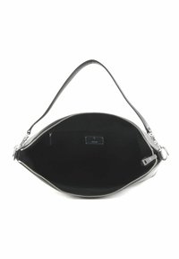 Sac à main en cuir noir avec une grande ouverture, fermeture éclair argentée et une poignée texturée. L'intérieur est doublé de noir avec une petite poche. Étiquette de marque visible.