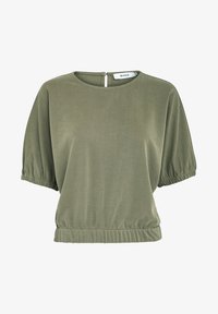 Valitud, green field