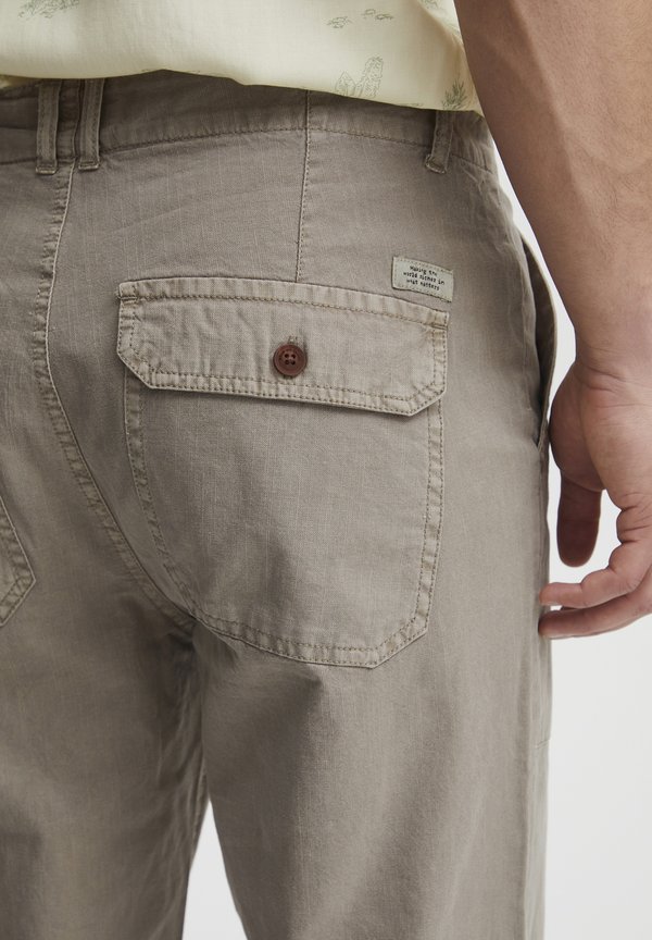 BHPANTS REGULAR FIT - Trousers - crockery2