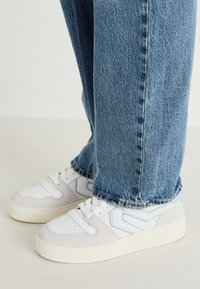 GLIDE - Joggesko - off white