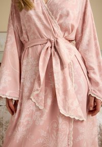 Laura Ashley Chalatas - pink