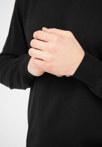 Clipper MILAN - Neule - black