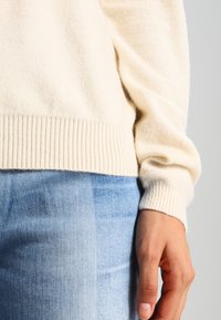 Vero Moda Neule - off-white