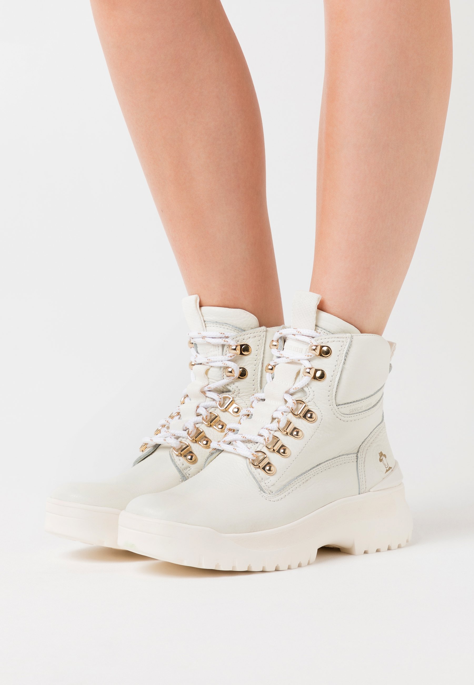 Panama Jack HERA - Korte laarzen - blanco/white/wit - Zalando.nl