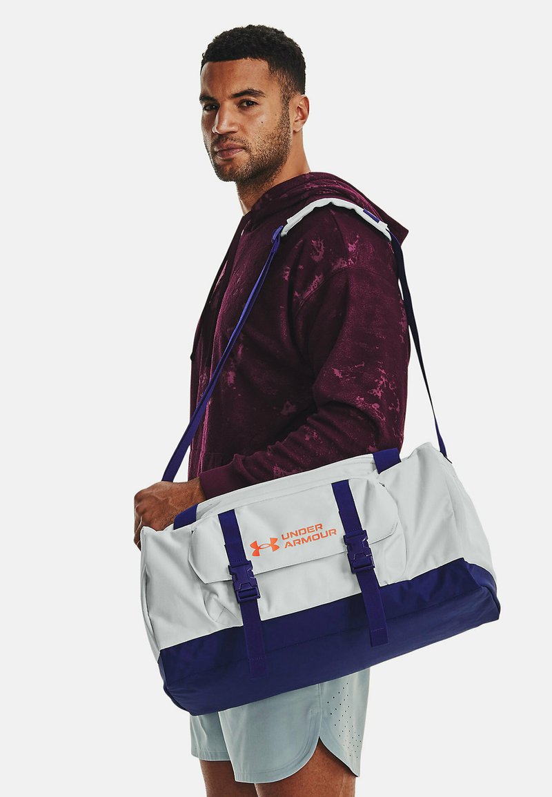 Under Armour GAMETIME DUFFLE SM Sac de sport gray mist/gris ZALANDO.FR