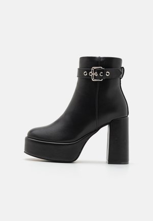Even&Odd Wide Fit, Enkellaarsjes met plateauzool -  black
