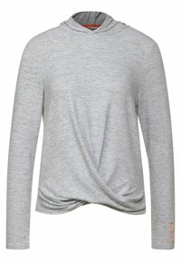 Grå långärmad hoodie med en vriden frontdesign, mjuk textur och en subtil melange-mönster. Har en bekväm huva och röd accenttråd.