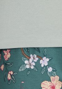 LASCANA Pidžamas komplekts - grün grün gemuster