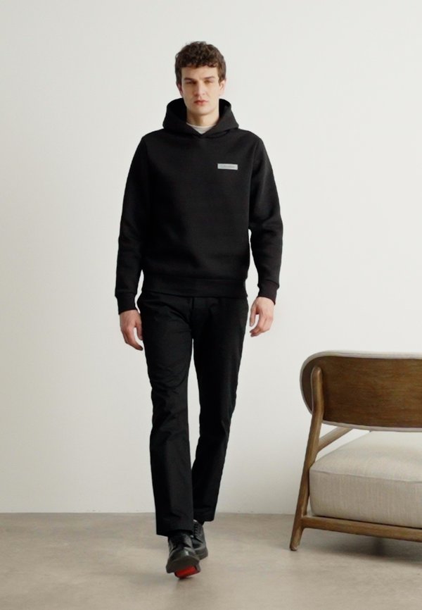 STACKED COLOR BLOCK BACK HOODIE - Hoodie2