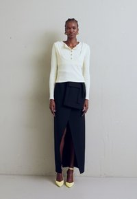 A.W.A.K.E. MODE DOUBLE EFFECT HALF BUTTON CLOSURE - Μπλούζα με μακριά μανίκια - ivory