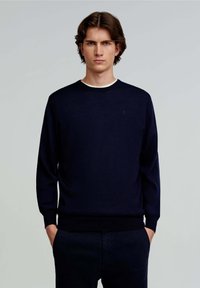 Scalpers CLASSIC ROUND NECK - Sweatshirt - navy