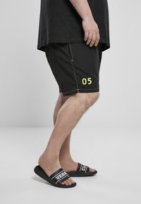 Urban Classics LOGO - Fürdőnadrág - black