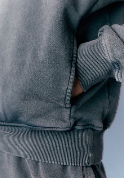 Han Kjøbenhavn HOODIE UNISEX - Felpa - ash grey