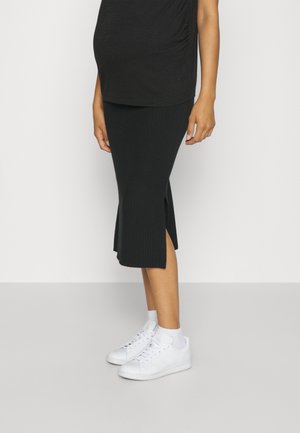 Pencil skirt - black