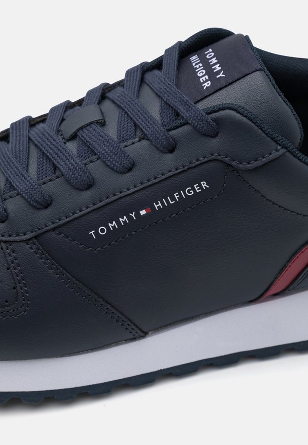 NEW RUNNER FLAG - Trainers - desert sky2