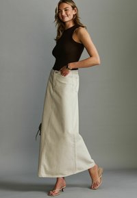 Next Maxinederdele - ecru beige