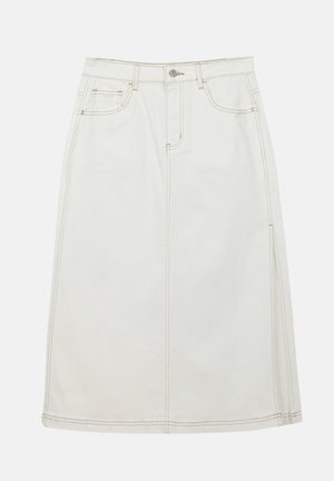 Hvid denim midi-nederdel med en lige silhuet, der har en frontknaplukning, to sidelommer og kontrastsyede detaljer.