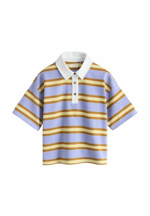Rövid ujjú galléros póló fehér gallérral, gombolószegéllyel és világoslila, mustársárga, valamint fehér vízszintes csíkokkal.