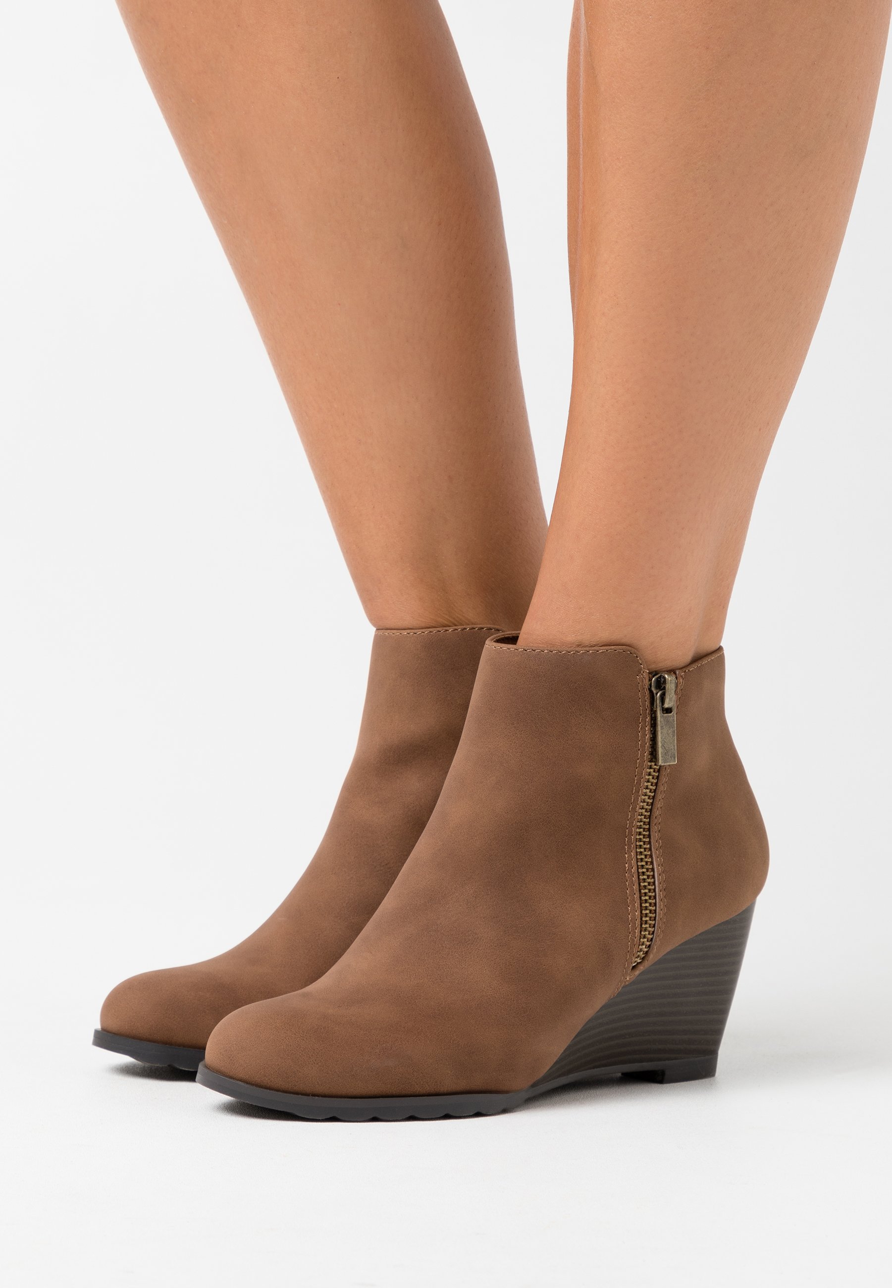 wallis tan ankle boots