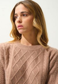 Authentic Cashmere Jersey de punto - mottled camel