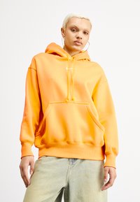 Nike Sportswear SPORTSWEAR PHOENIX FLEECE - Sportinis megztinis - sundial/sail