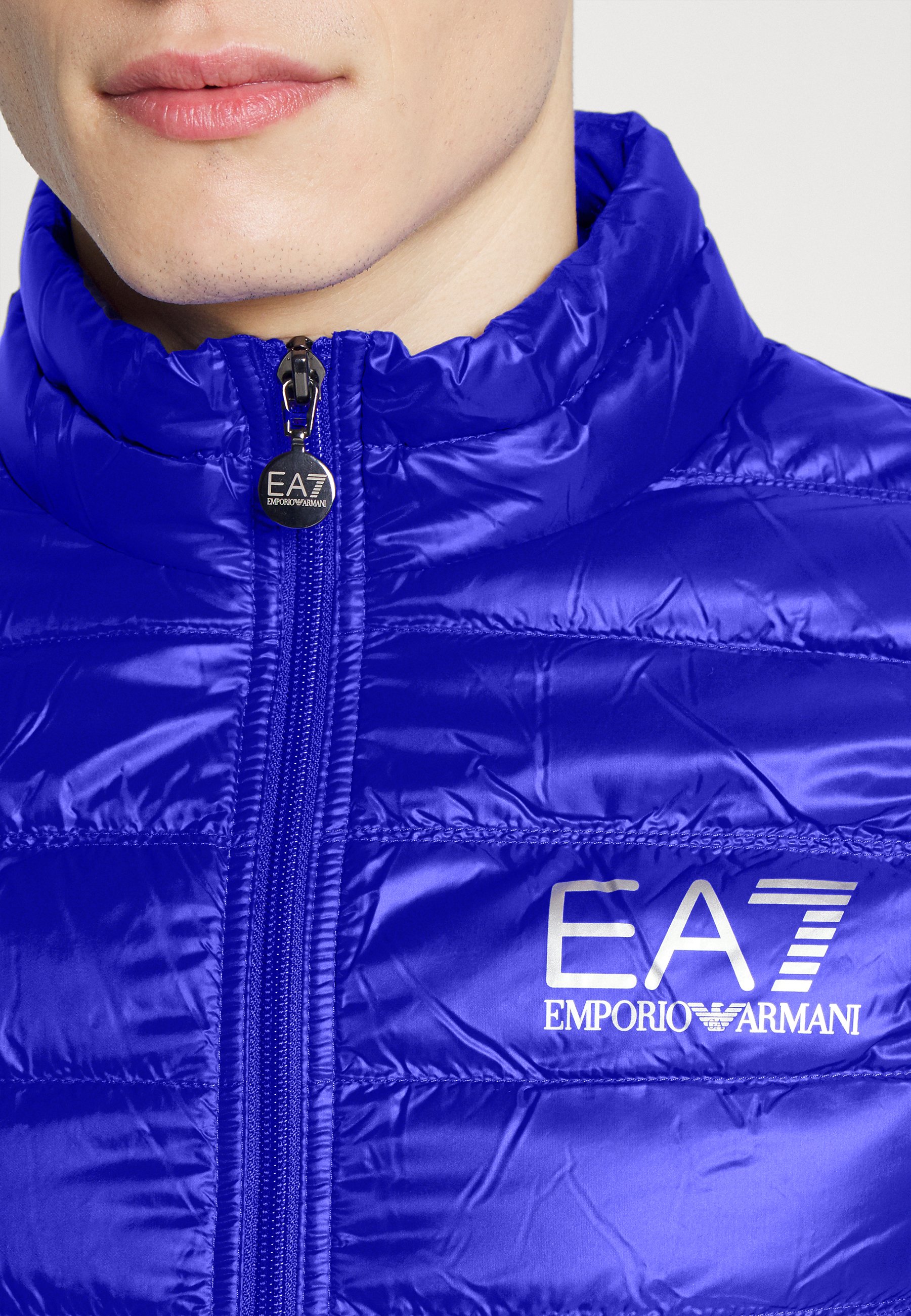 EA7 Emporio Armani DOWN WAIST COAT - Smanicato - royal blue/blu reale -  Zalando.it