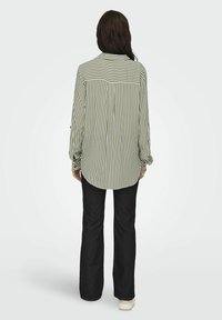JDY LAUREL LIFE NOOS - Blusa - khaki