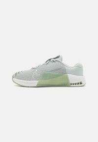 Nike Performance METCON 9 - Edzőcipő - light silver/metallic silver/summit white/jade horizon