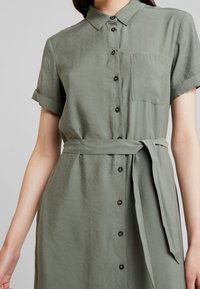 mbyM Robe longue - light green