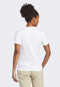 adidas Terrex TERREX CLASSIC LOGO TEE - Triko s potiskem - white