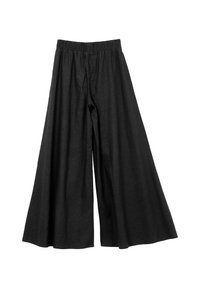 Pantaloni neri a gamba larga realizzati in un tessuto leggero. Vita elasticizzata, forma fluida e senza motivi visibili o hardware.