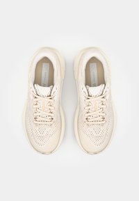 Thumbnail Image 7