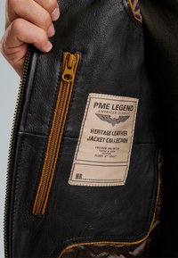 PME Legend GREENVILLE - Chaqueta de cuero - black