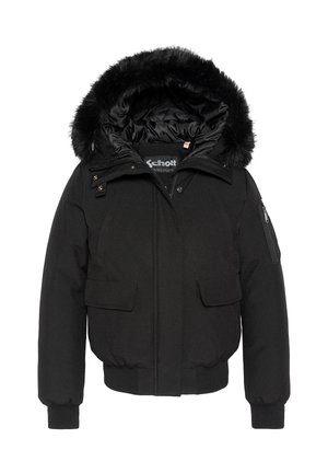 Chaqueta negra aislante con capucha forrada de pelo sintético, doble bolsillo frontal y bolsillo con cremallera en la manga, con una textura sólida y un tejido duradero.