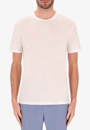 T-shirt bianco a maniche corte con scollatura rotonda, realizzato in tessuto morbido, con una vestibilità comoda e senza motivi o loghi visibili.