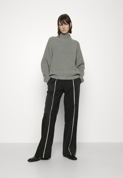 Victoria Beckham STRAIGHT LEG DECONSTRUCTED TROUSER - Püksid - black